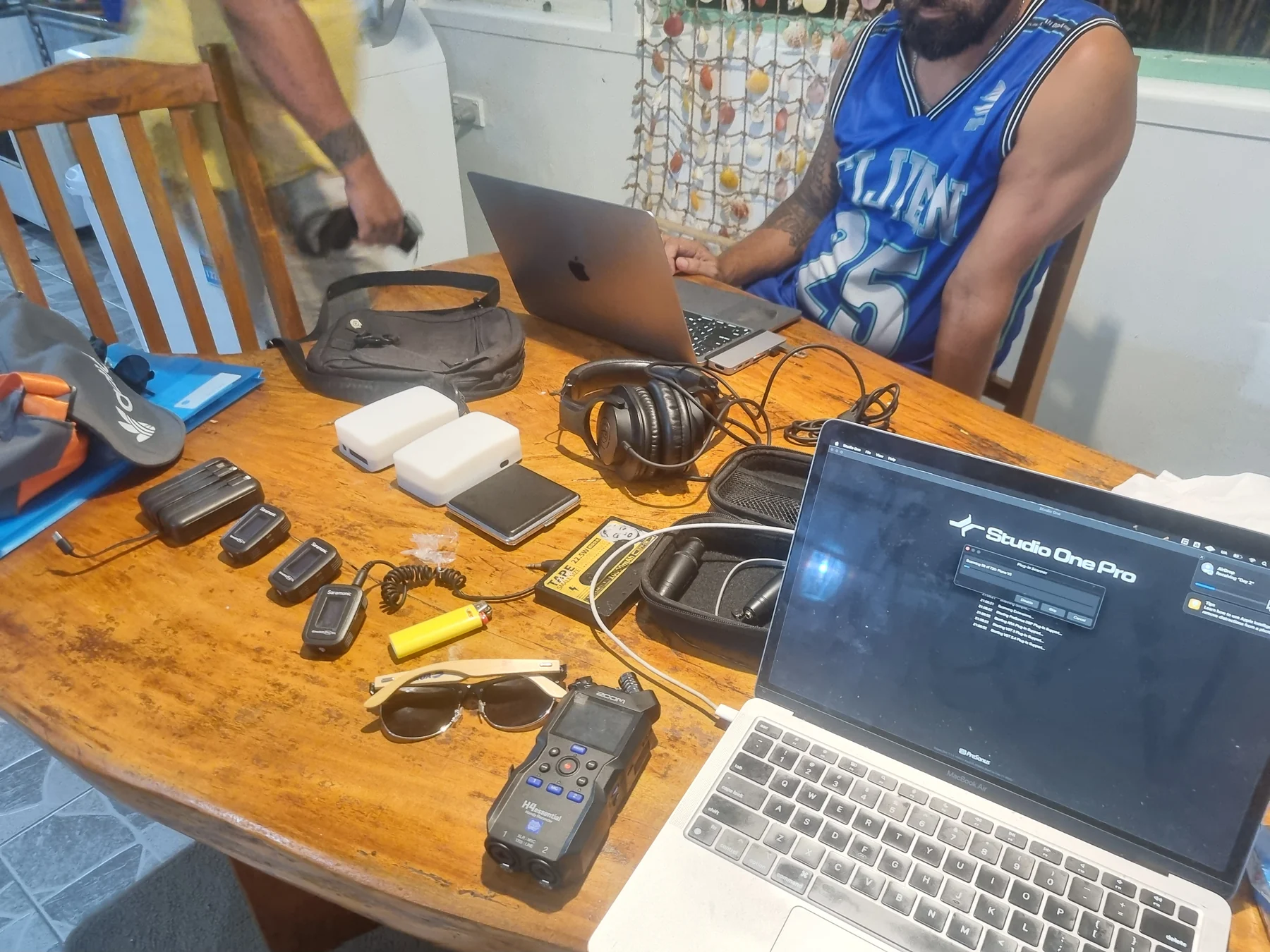 Sound-kit preparation for Detour